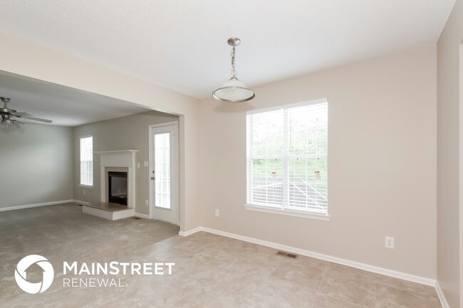 Foto del edificio - 5934 Colonnade Dr