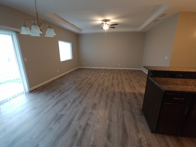 Building Photo - 7320 Chucks Way