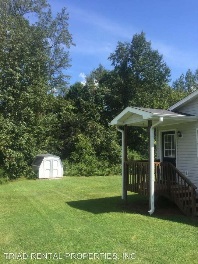 Foto del edificio - 2 br, 1 bath House - 241 MEADOW RUN LANE