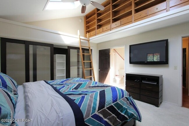 Building Photo - 524 Eyak Dr