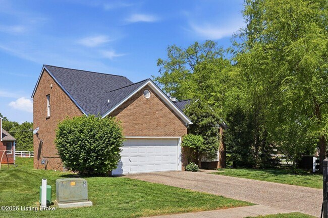 Foto del edificio - 4029 Orchard Lake Dr