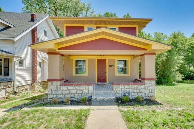 Foto del edificio - 3831 Indiana Ave
