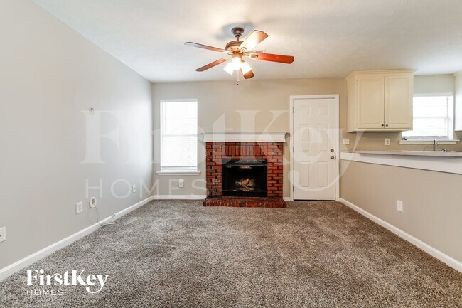 Building Photo - 204 Whistleville Ct