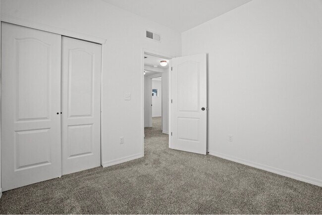 Foto del edificio - 14329 Bill Lazor Pkwy