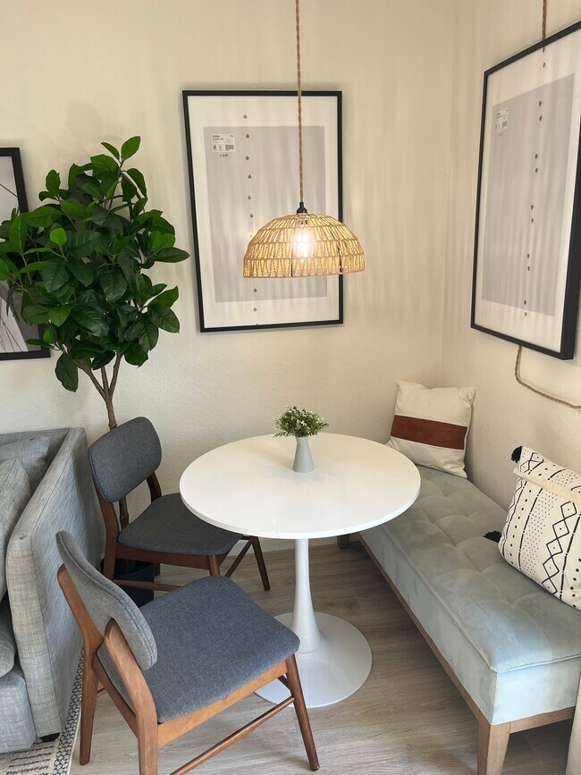 Foto del edificio - 236 Essex Way