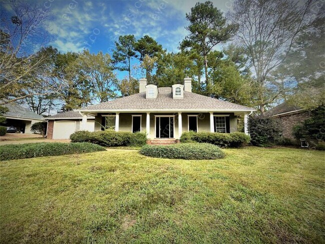 Building Photo - 310 Autumn Crest Dr