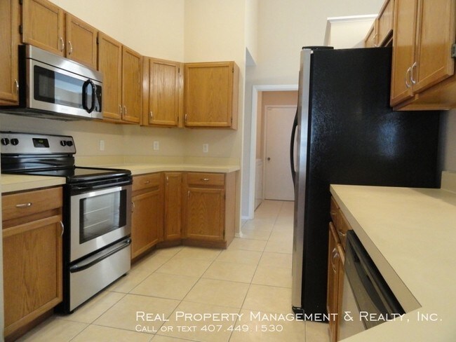 Building Photo - Spacious 4 BR / 2 BA House in Waterford Lakes