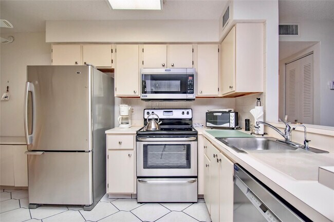 Foto del edificio - 14895 Builtmore Way