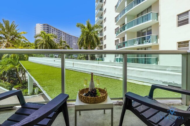 Foto del edificio - 3901 S Ocean Dr