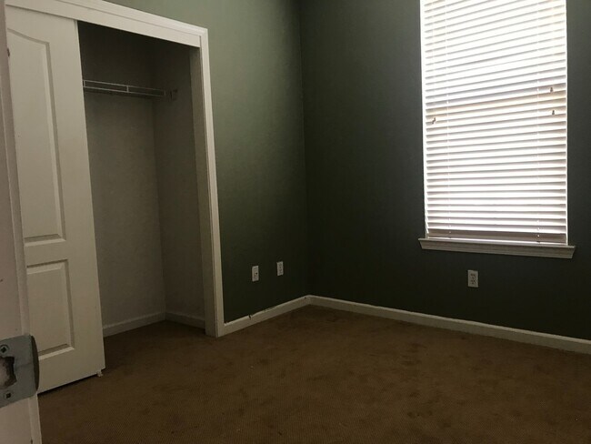 Foto del edificio - Beautiful 4 bedroom in Curti Ranch