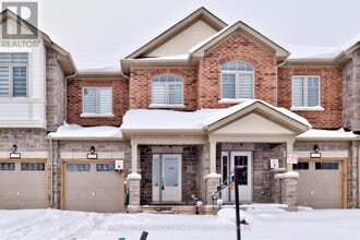 Building Photo - 121 Sapphire Wy