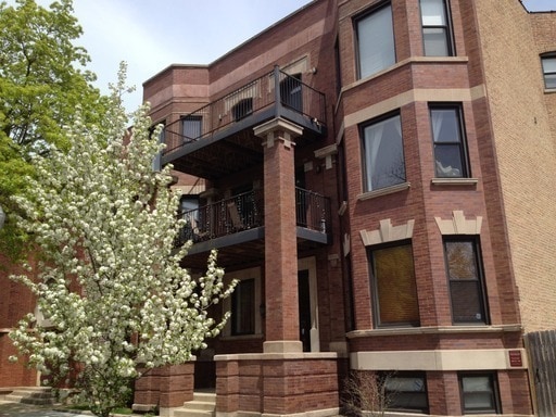 Foto principal - 6209 S University Ave