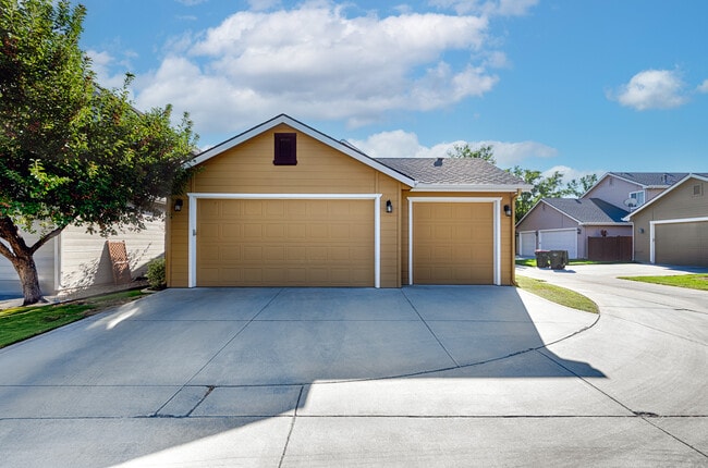 Foto del edificio - 3909 N Heritage View Ave