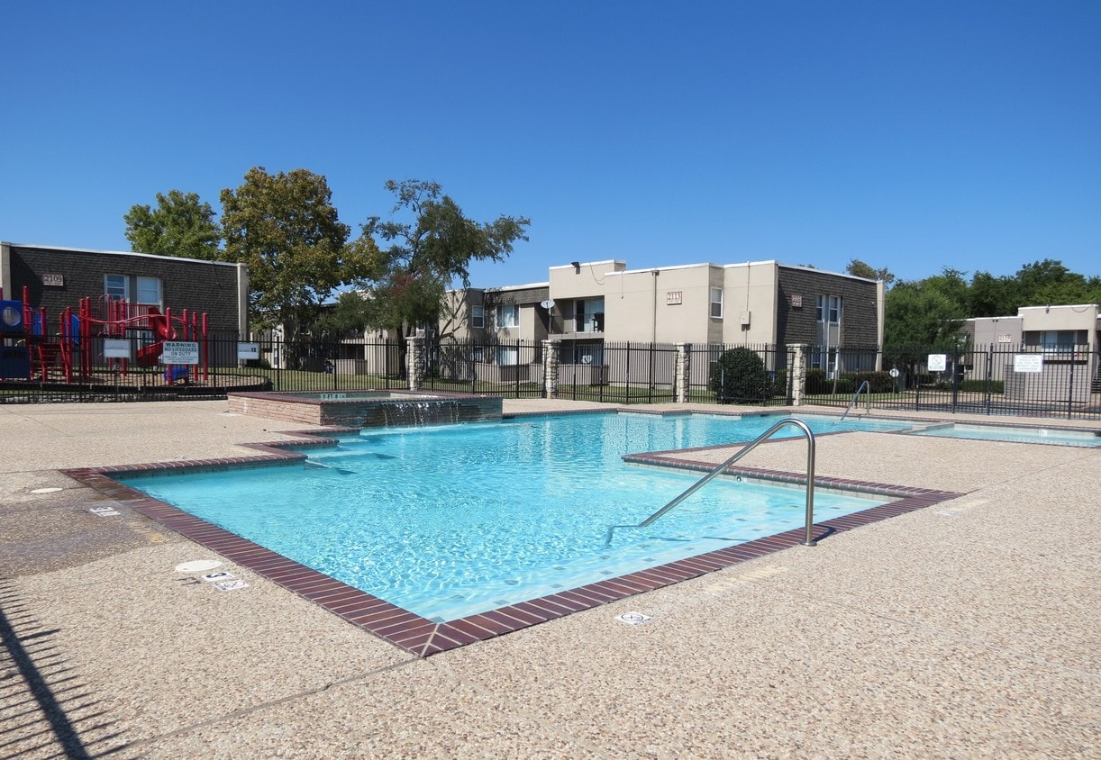 Hillcrest Apartments Mesquite, TX