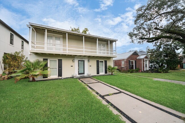 Foto del edificio - 2332 Sheridan St