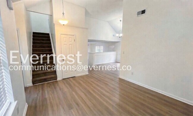 Foto del edificio - 3733 Waldrop Hills Dr