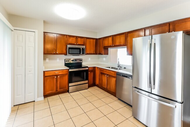 Foto del edificio - 2474 Harrison Pl Blvd