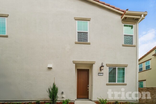 Building Photo - 10574 Amigos Ct