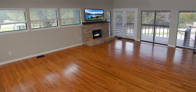 Real wood floors throughout - 8710 Park Ln