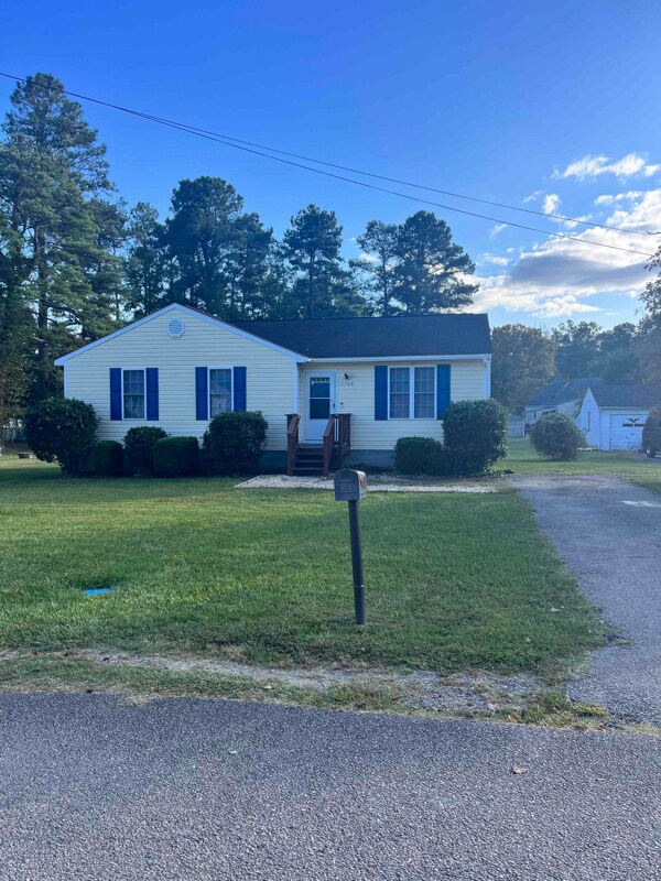 Foto del edificio - 2760 Meadowbrook St