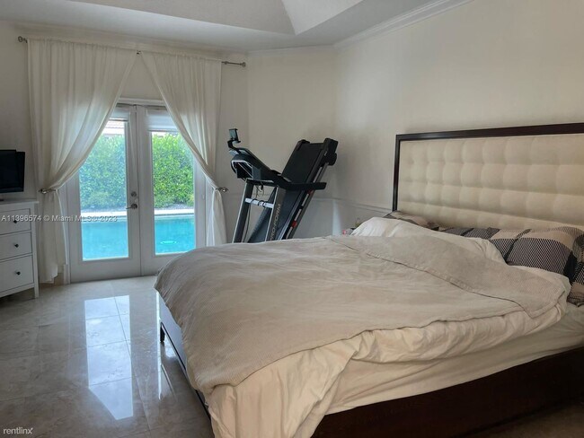 Foto del edificio - 4 br, 2.5 bath House - 3604 Barbados Ave