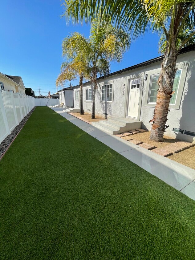 Front Yard - 4273 34th St