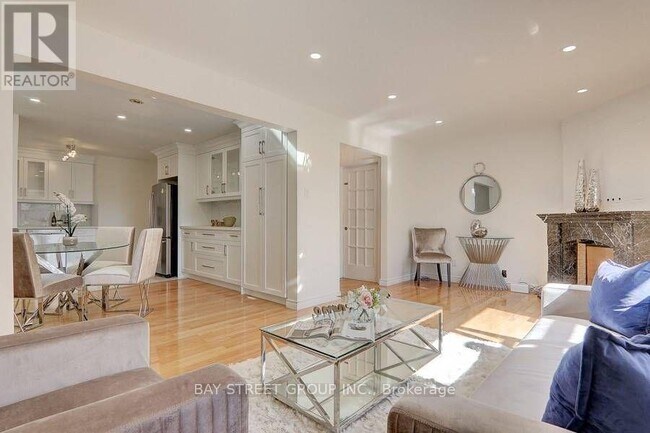 Photo du bâtiment - 169 Glen Springs Dr