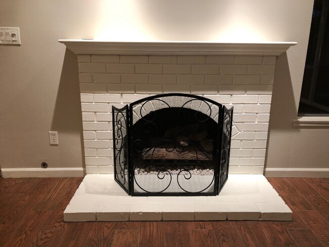Building Photo - 3962 Mt Albertine Way