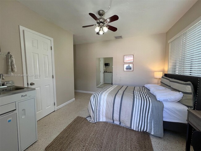 Foto del edificio - 7935 SW 17th Terrace