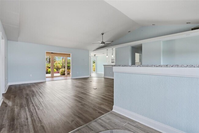 Foto del edificio - 5207 86th St Ct W