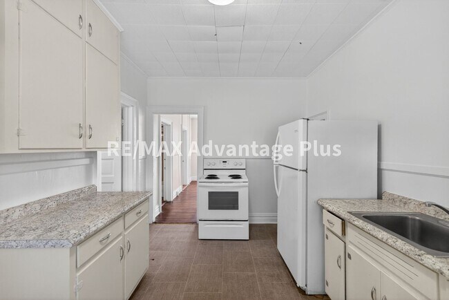 Foto del edificio - 106 Grove St