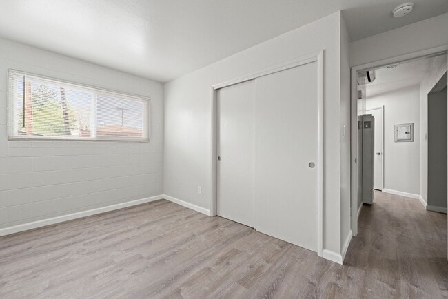 Interior Photo - Gardner Street