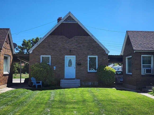 Photo - 210 E 4800 S Townhome