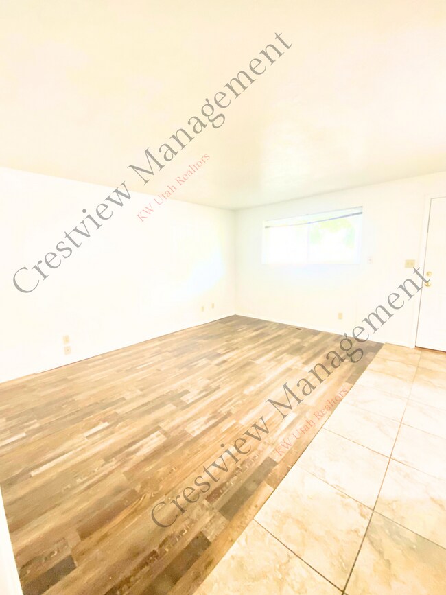 Foto del edificio - 1214 4700 S