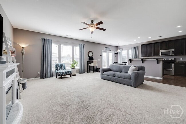 Foto del edificio - 285 Willow Point Cir