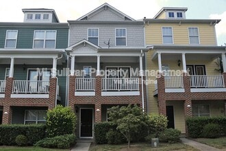 Building Photo - 338 Kinellan Ln