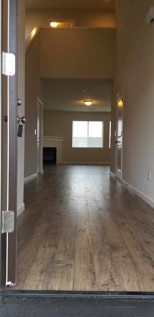 Building Photo - Beautiful 4BD Camas Home Within 5 Minutes ...