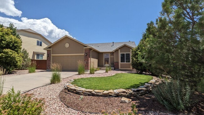 Foto del edificio - 12307 Sleeping Bear Rd
