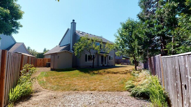 Foto del edificio - Wilsonville - Newly Updated 4 Bed + Bonus,...