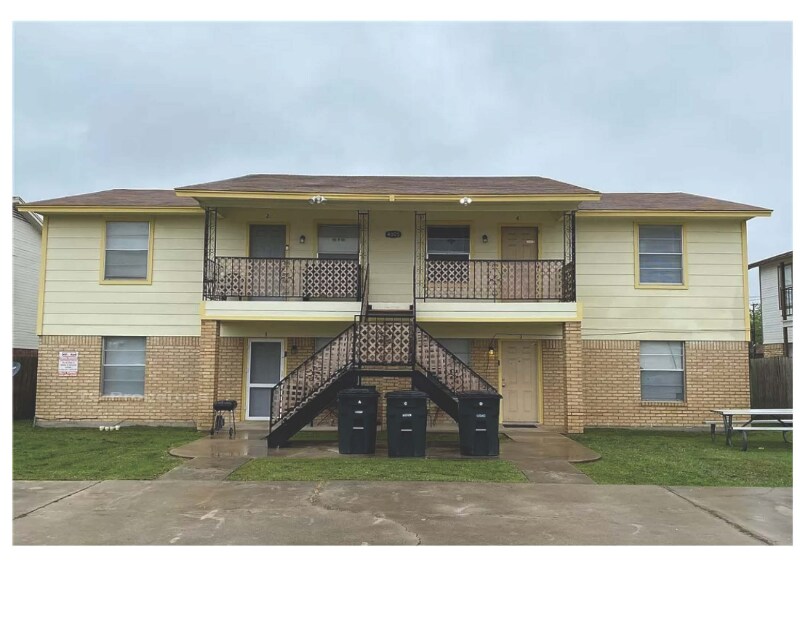 Primary Photo - 4805 Rainbow Cir