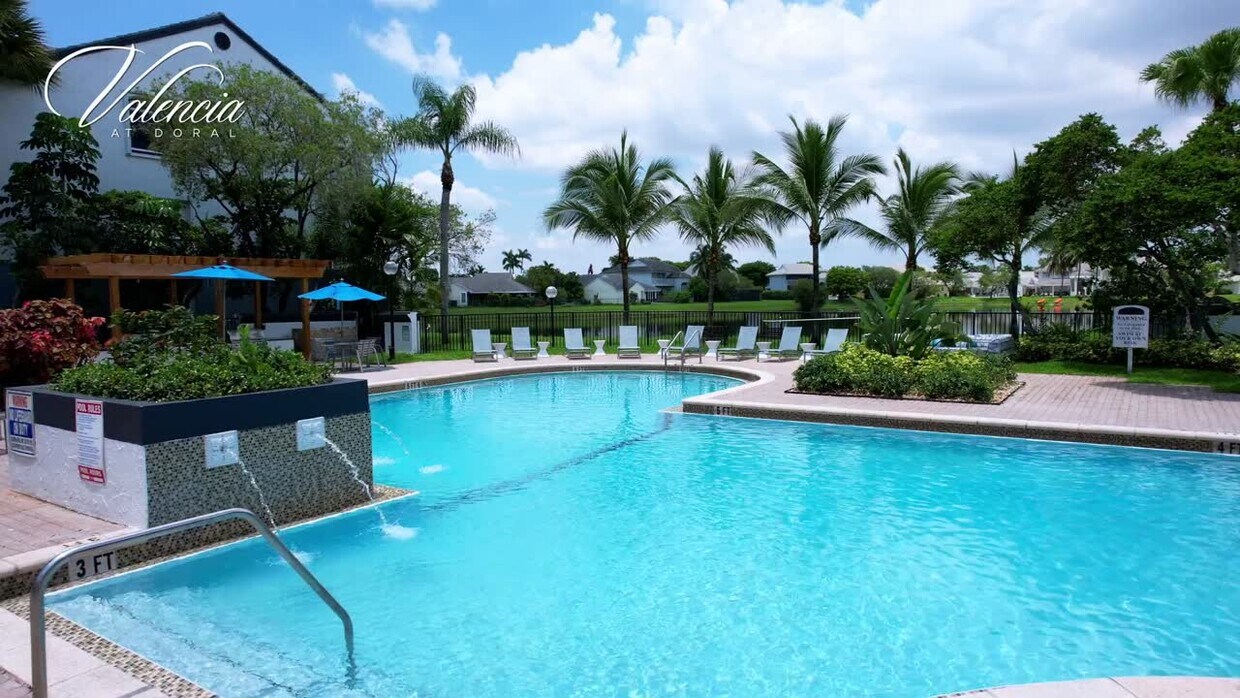 Valencia at Doral photo'