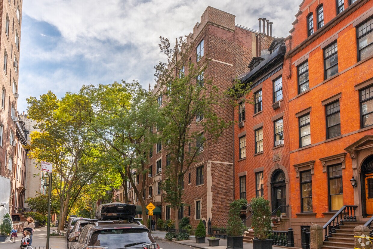 Calle Willow 128 - 128 Willow St