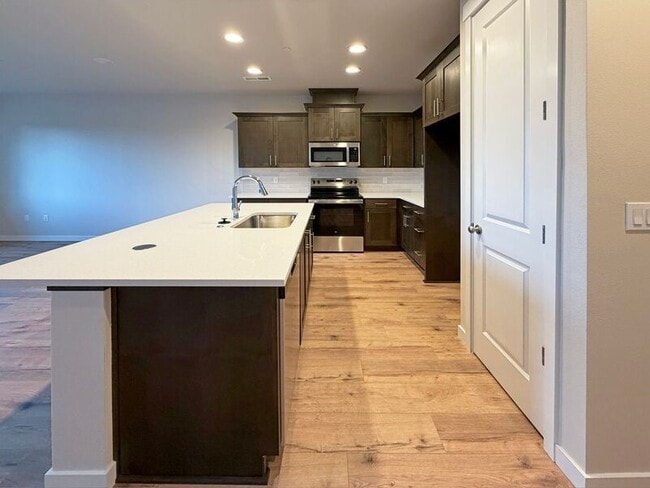 Photo - 2634 Waterlily Dr Townhome