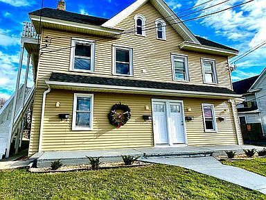 Frente de la casa - 116 S Main St