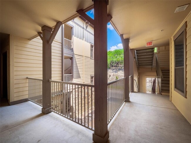 Foto del edificio - 17808 Maritime Point