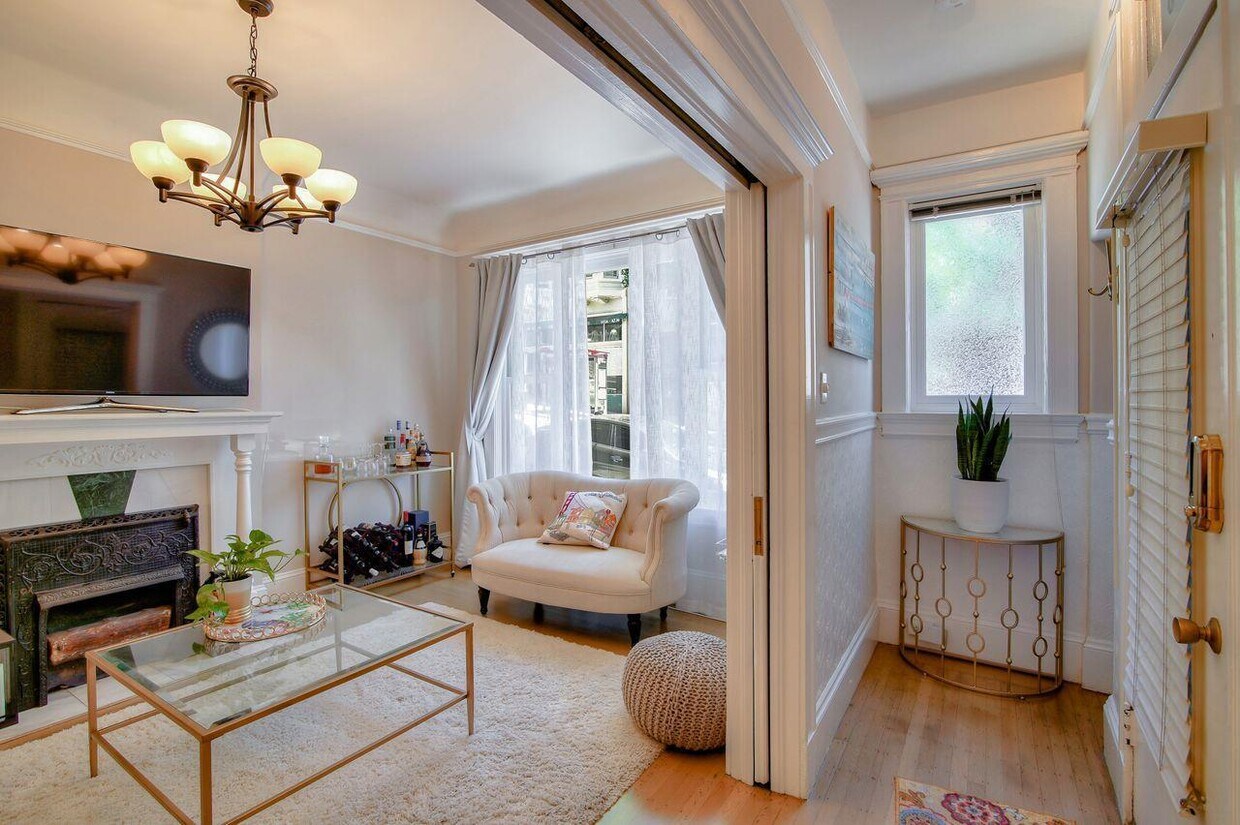 Foto principal - 1153 Leavenworth St