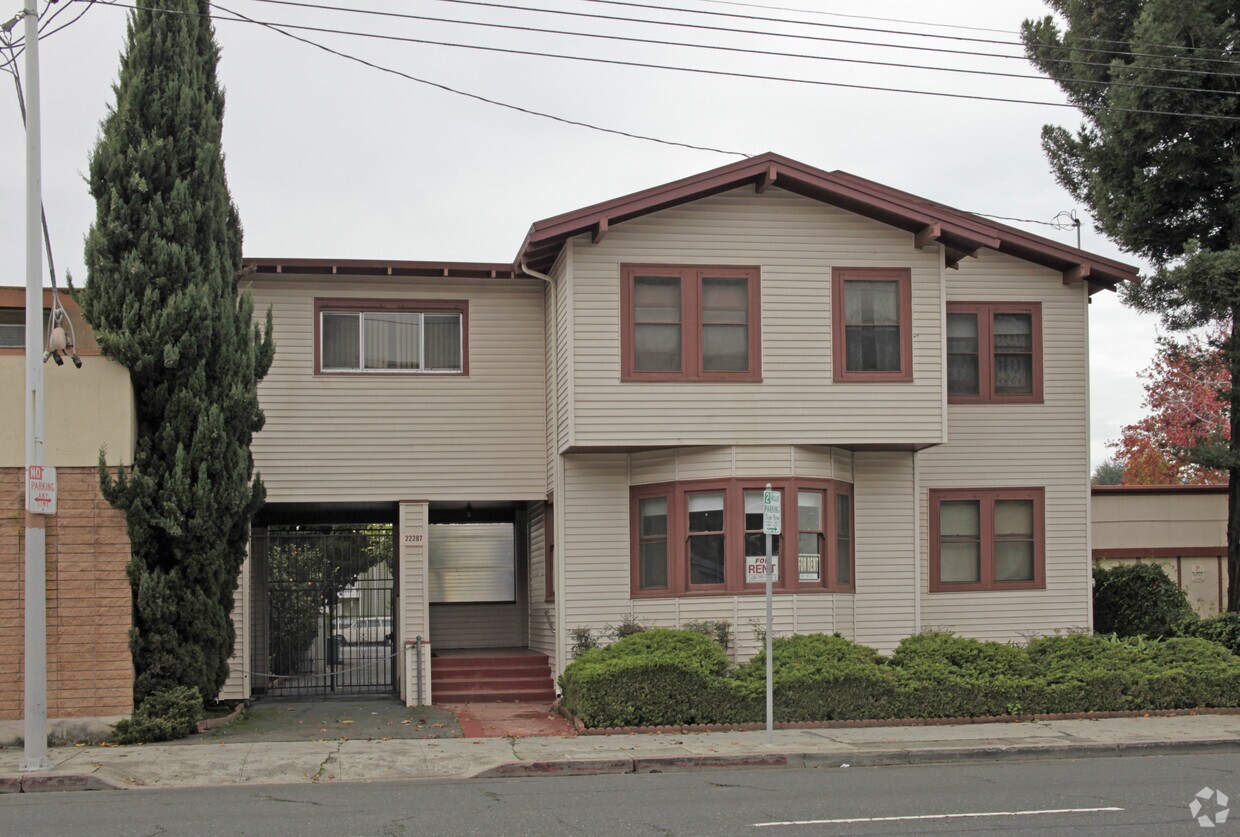 Building Photo - Spradlin House