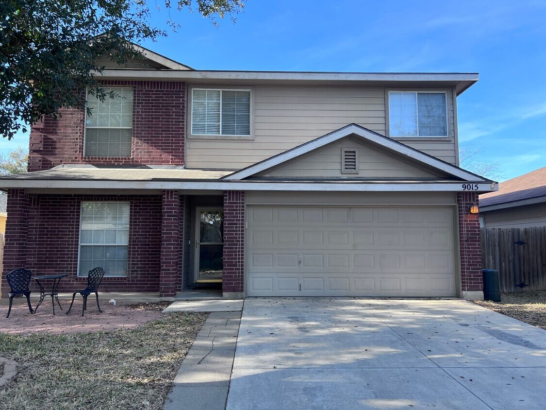 Primary Photo - View this home today!