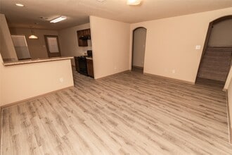 Building Photo - 6206 El Granate Dr