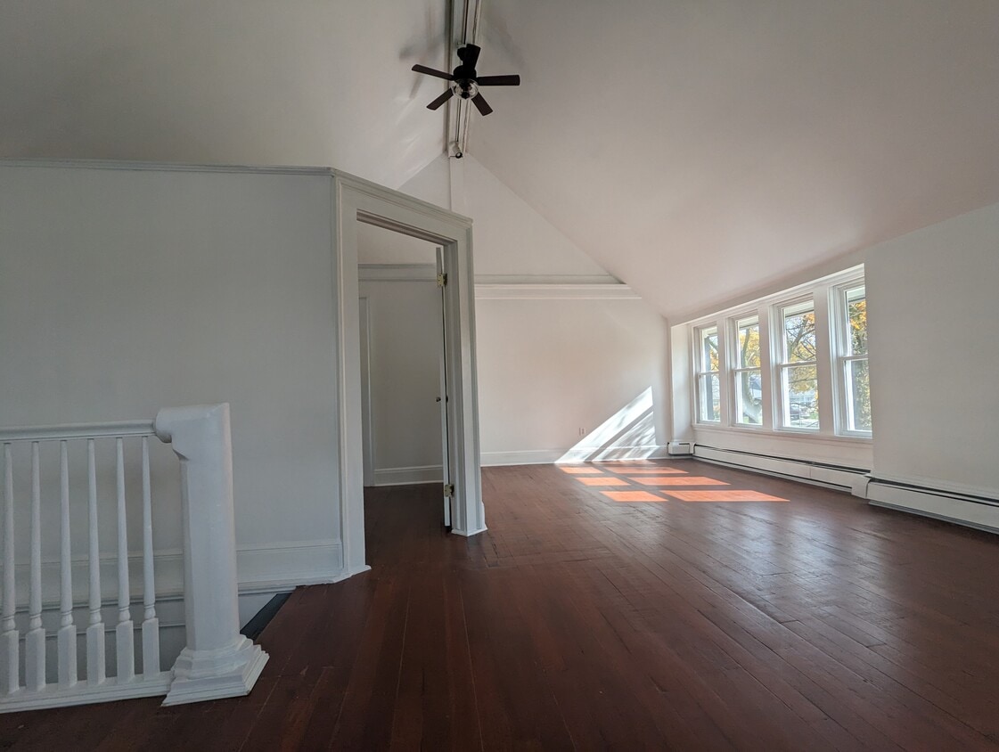 Living room - 230 Ashland St